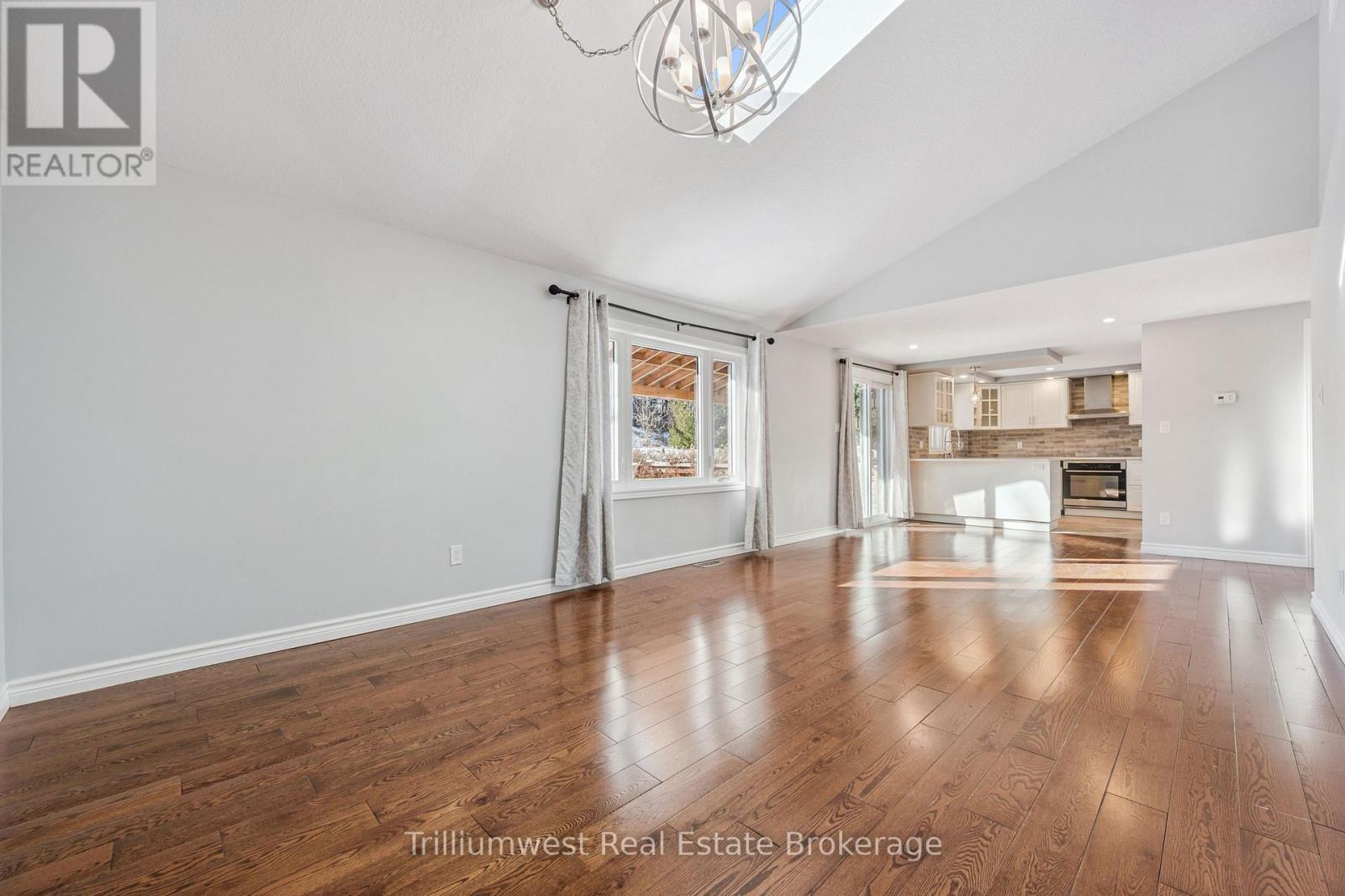 219 Elmira Road S, Guelph, Ontario  N1K 1R1 - Photo 7 - X12615640