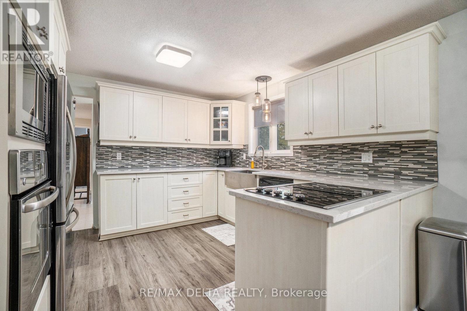 1060 St Jacques Street, Clarence-Rockland, Ontario  K4K 1B8 - Photo 19 - X12475810