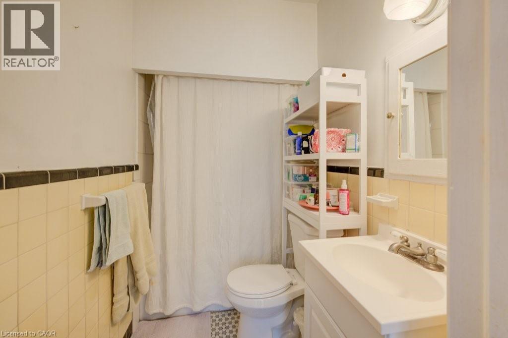 345 Louisa Street, Kitchener, Ontario  N2H 5N1 - Photo 21 - 40773952