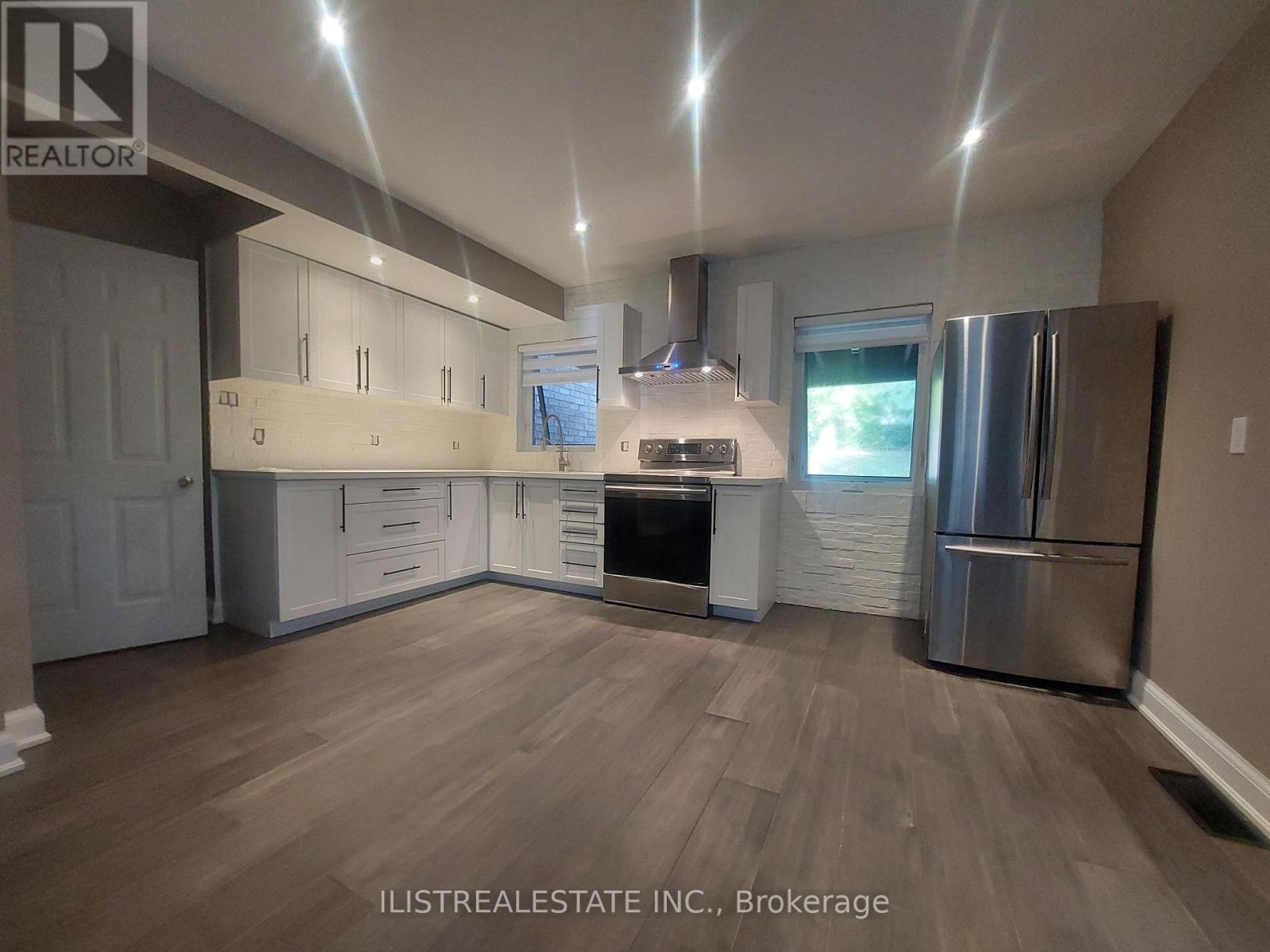 43 Anaconda Avenue, Toronto, Ontario  M1L 4M1 - Photo 6 - E12570804