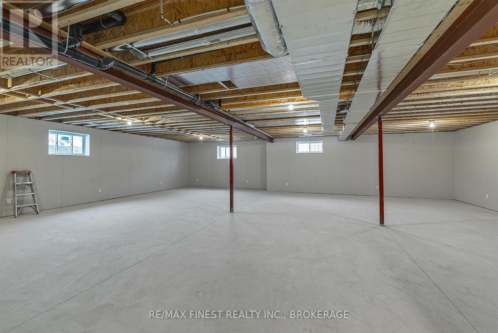 1368 Woodfield Crescent, Kingston (City Northwest), Ontario  K7P 0T3 - Photo 39 - X12273484