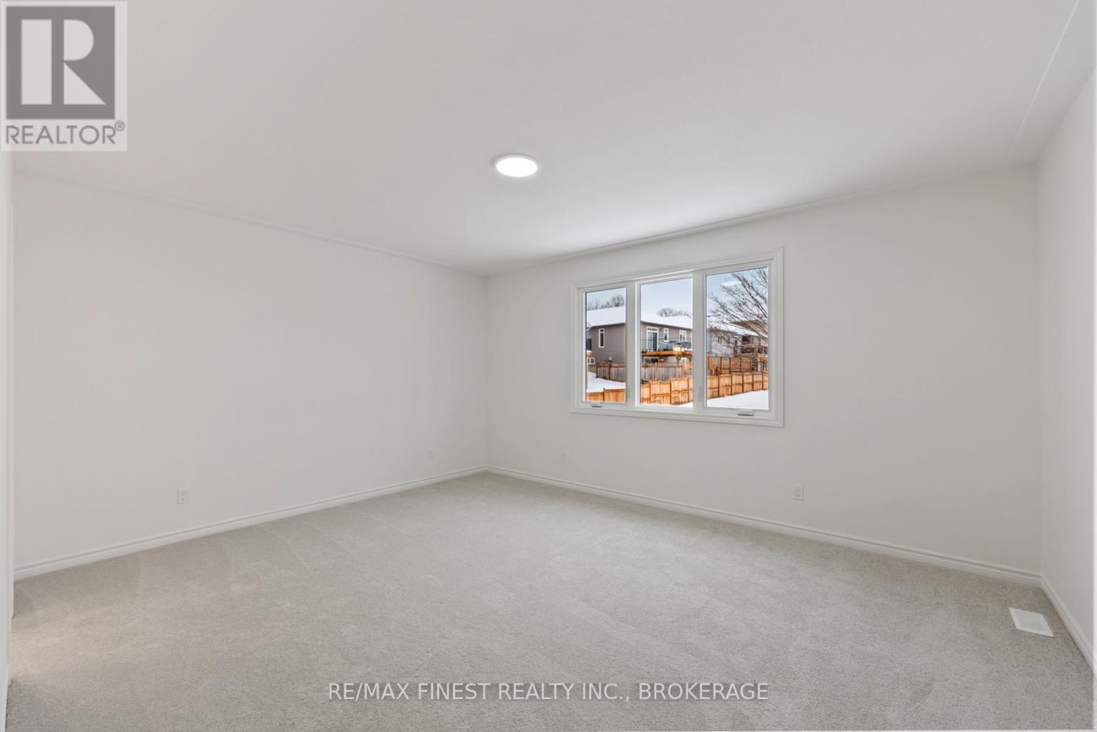 1368 Woodfield Crescent, Kingston (City Northwest), Ontario  K7P 0T3 - Photo 31 - X12273484