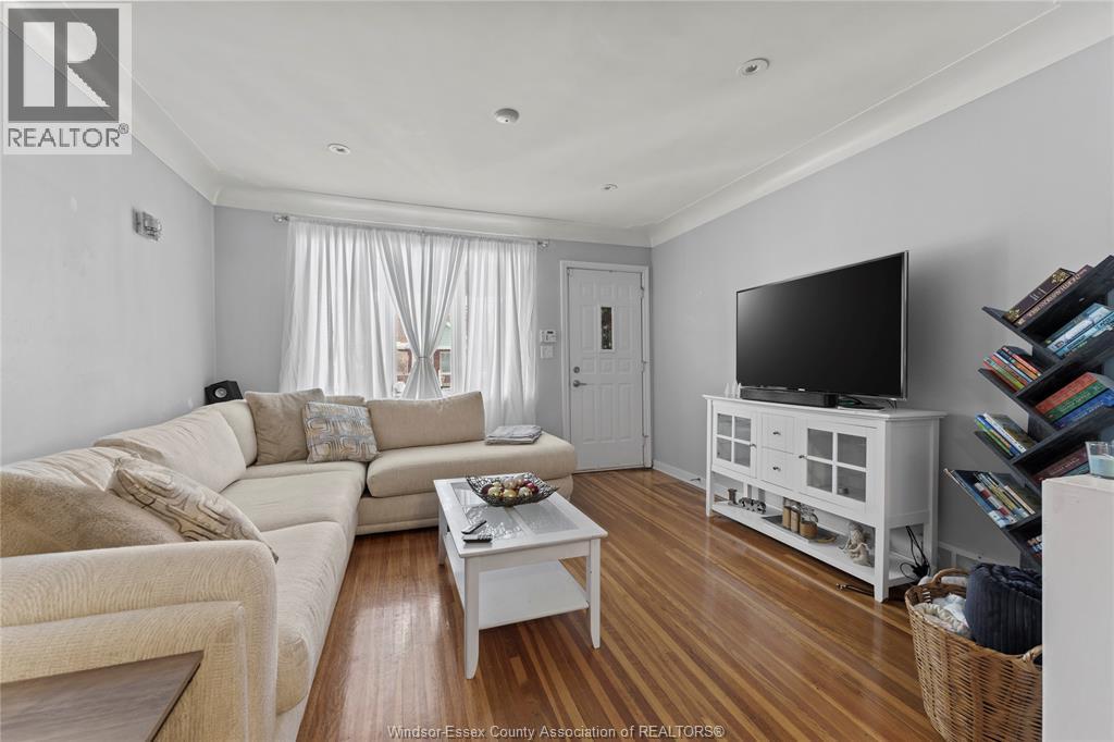 1366 Moy Avenue, Windsor, Ontario N8X 4S6 - Photo 4 - 25031772