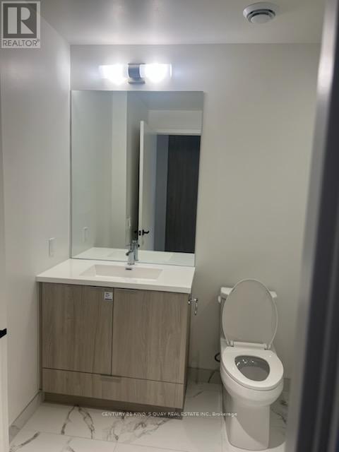 3315 - 8 Interchange Way, Vaughan, Ontario L4K 0R2 - Photo 6 - N12599494