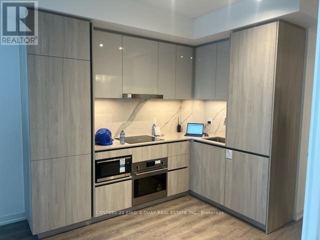 3315 - 8 Interchange Way, Vaughan, Ontario L4K 0R2 - Photo 4 - N12599494