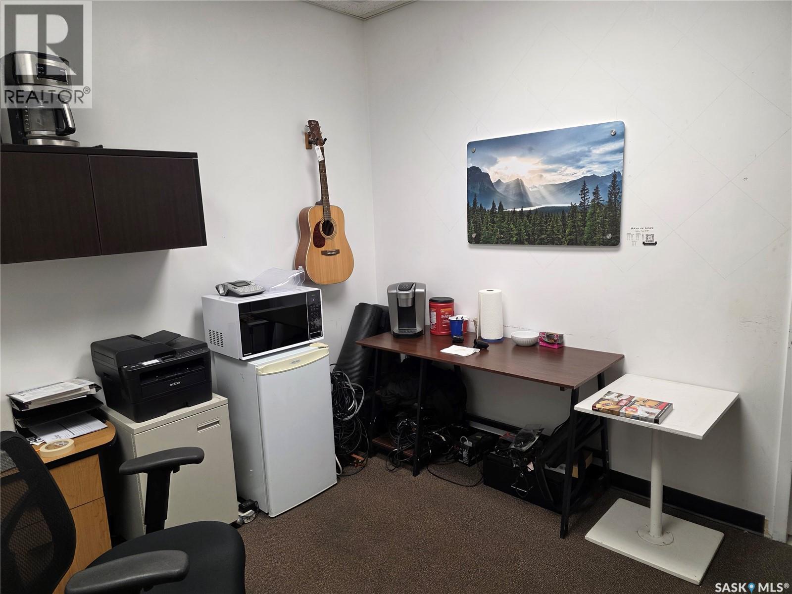 9 1025 Boychuk Drive, Saskatoon, Saskatchewan  S7H 5B2 - Photo 10 - SK025642