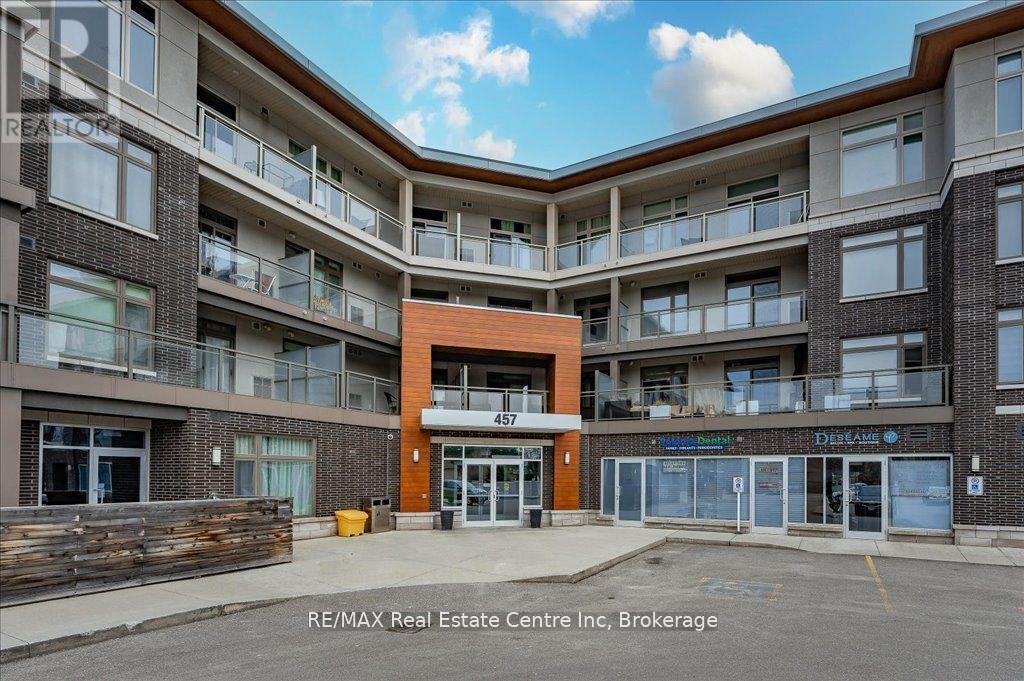 420 - 457 Plains Road W, Burlington (Lasalle), Ontario  L7T 1H1 - Photo 2 - W12640296