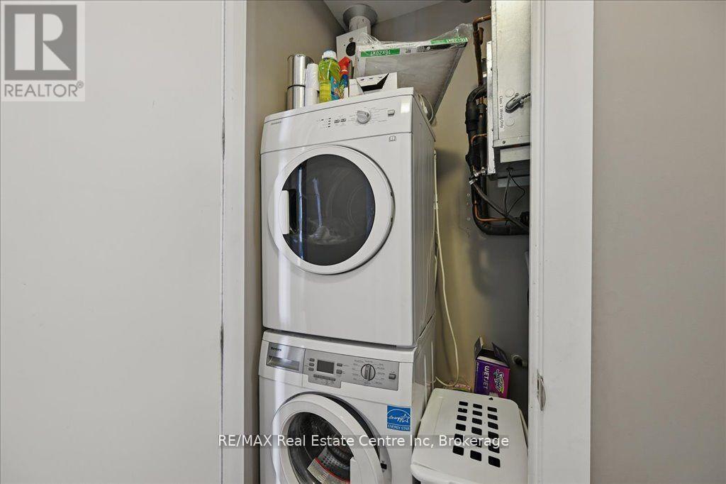 420 - 457 Plains Road W, Burlington (Lasalle), Ontario  L7T 1H1 - Photo 22 - W12640296