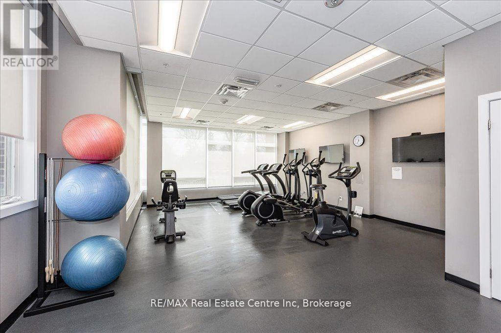 420 - 457 Plains Road W, Burlington (Lasalle), Ontario  L7T 1H1 - Photo 32 - W12640296