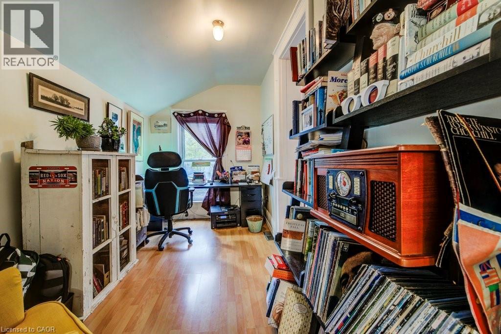 38 Elora Street N, Clifford, Ontario  N0G 1M0 - Photo 35 - 40782387