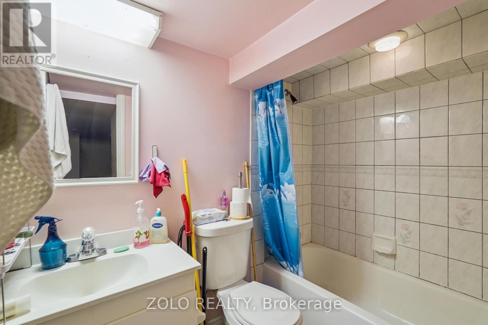 95 Pemberton Road, Richmond Hill, Ontario  L4C 3T6 - Photo 42 - N12461880