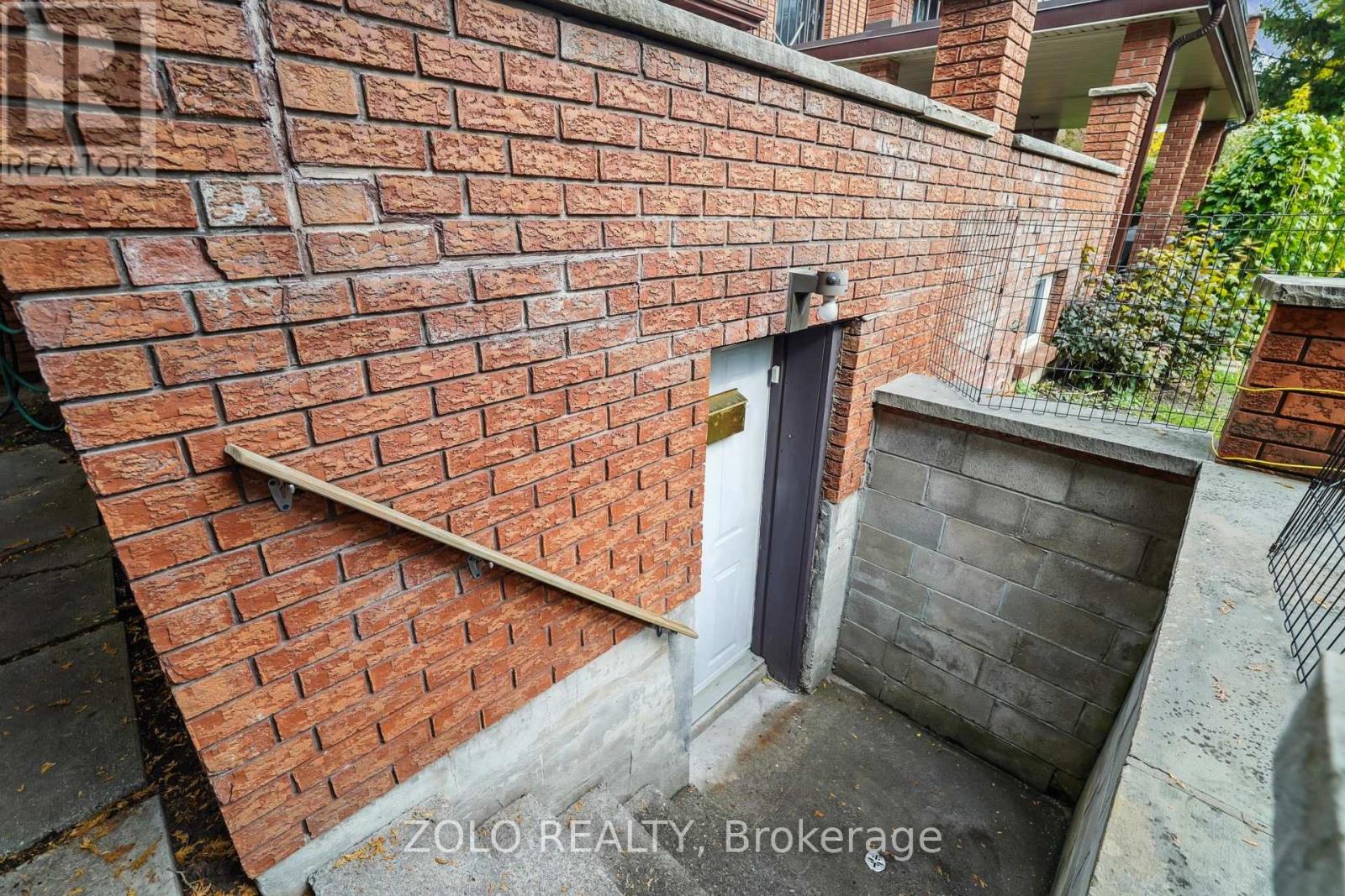 95 Pemberton Road, Richmond Hill, Ontario  L4C 3T6 - Photo 44 - N12461880