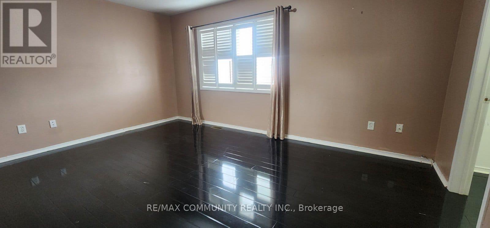 5 Turtledove Grove, Toronto, Ontario  M1X 2B2 - Photo 3 - E12635824