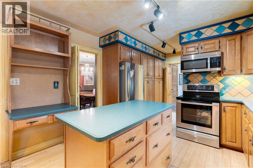 238 Penn Drive, Burlington, Ontario  L7N 2B8 - Photo 13 - 40794155