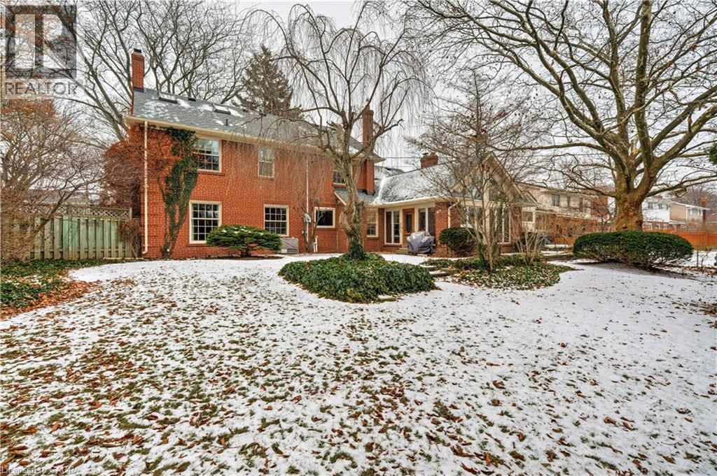 238 Penn Drive, Burlington, Ontario  L7N 2B8 - Photo 39 - 40794155