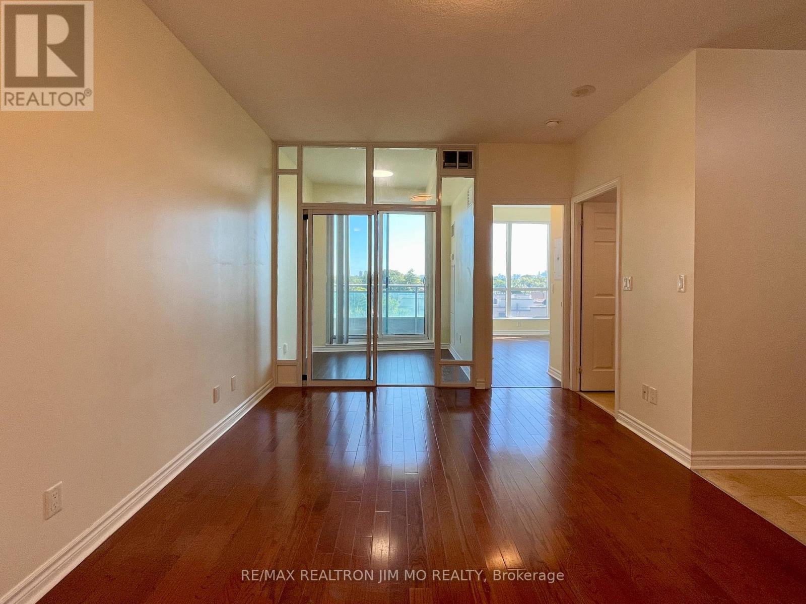 615 - 18 Holmes Avenue, Toronto, Ontario  M2N 0E1 - Photo 3 - C12640274