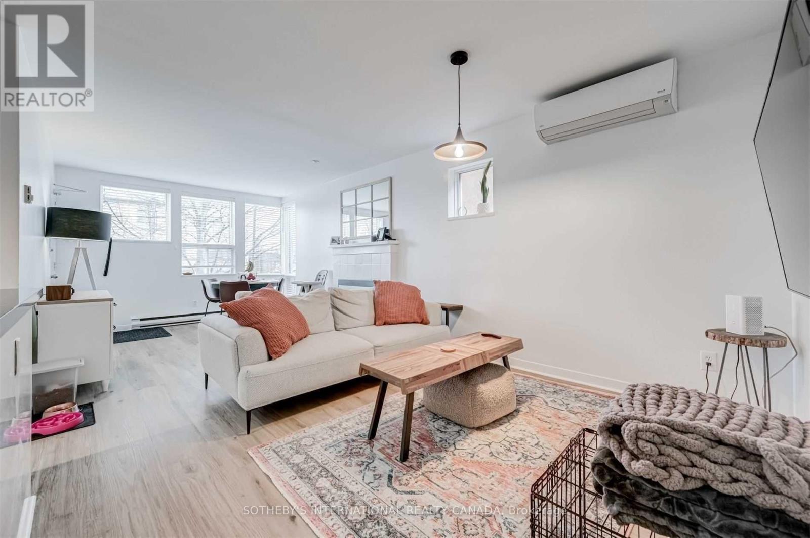 2 - 1458 Bayview Avenue, Toronto (Mount Pleasant East), Ontario  M4G 3B3 - Photo 4 - C12640304