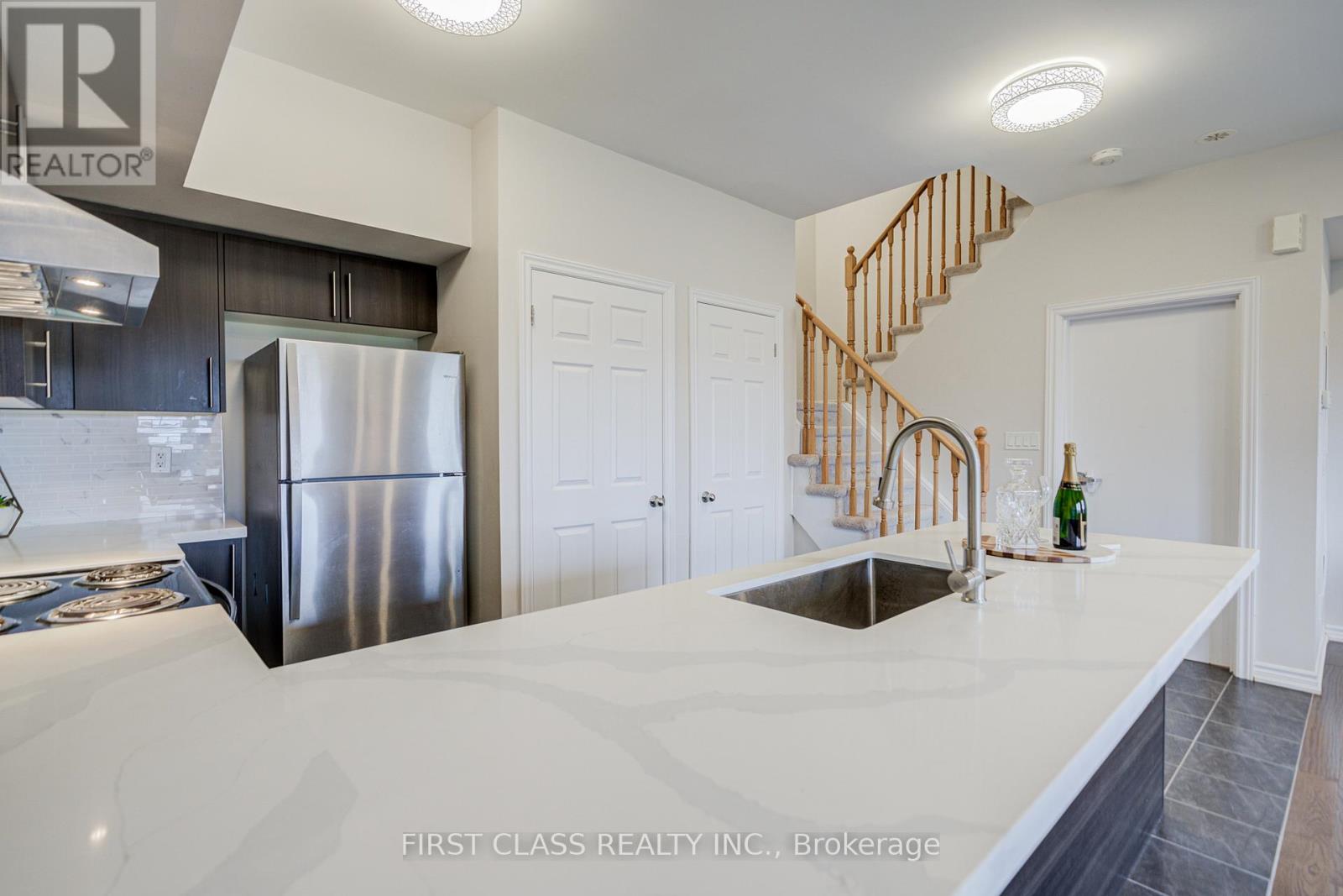 16 - 13 Eaton Park Lane, Toronto (L'amoreaux), Ontario  M1W 0A5 - Photo 12 - E12640264