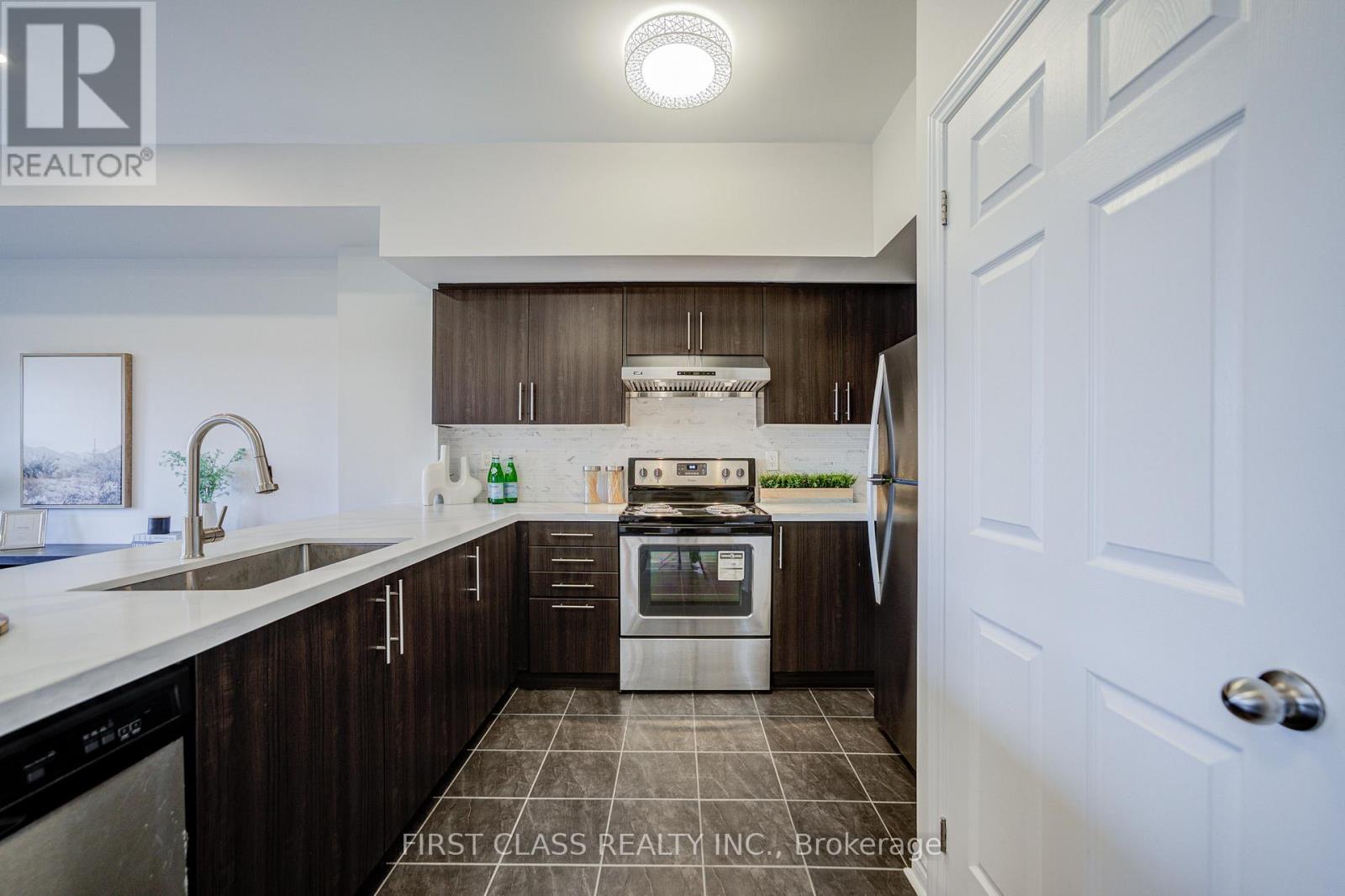 16 - 13 Eaton Park Lane, Toronto (L'amoreaux), Ontario  M1W 0A5 - Photo 13 - E12640264