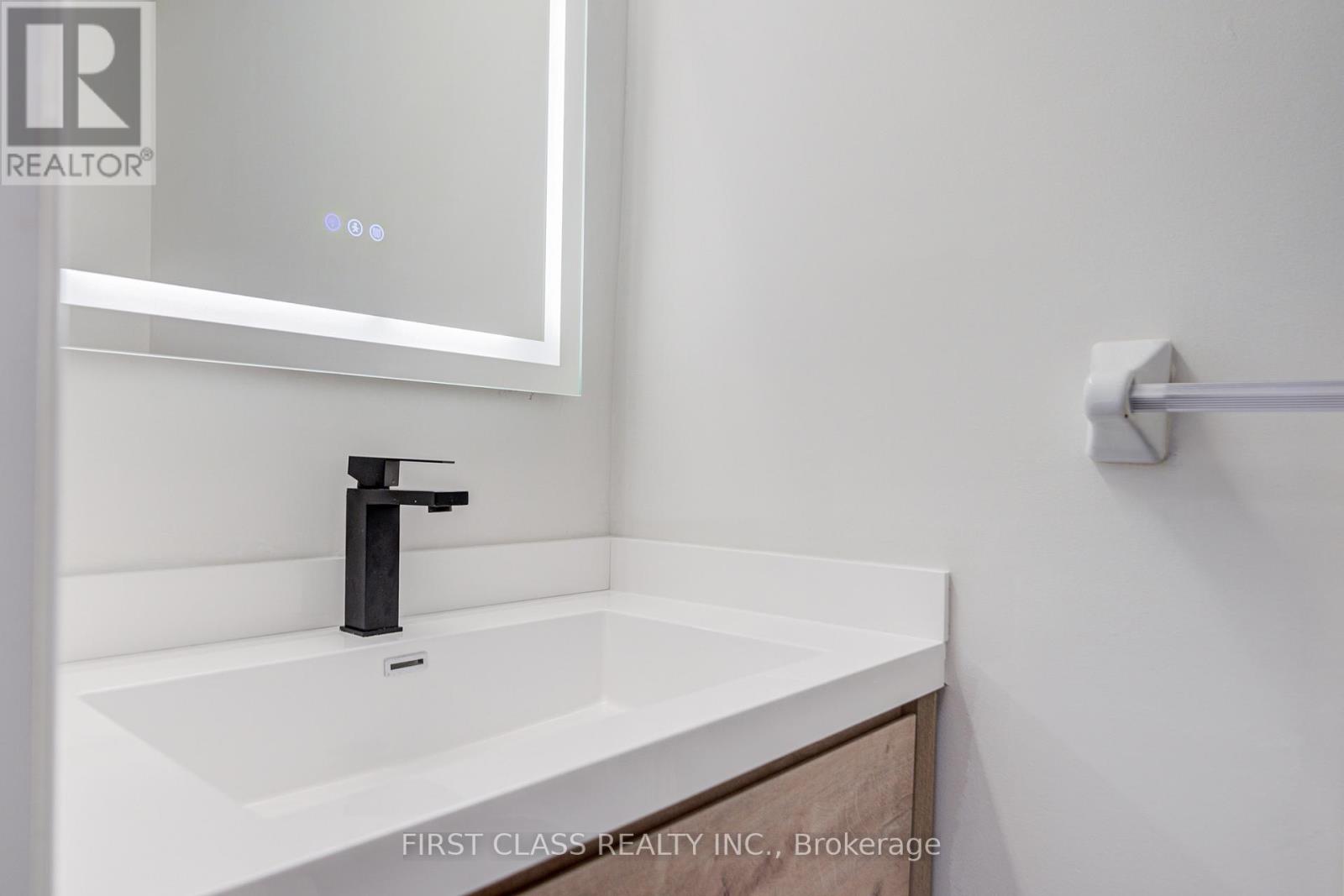 16 - 13 Eaton Park Lane, Toronto (L'amoreaux), Ontario  M1W 0A5 - Photo 17 - E12640264