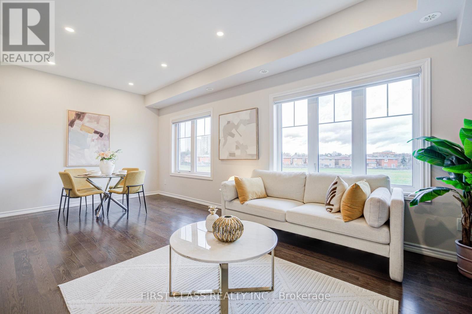 16 - 13 Eaton Park Lane, Toronto (L'amoreaux), Ontario  M1W 0A5 - Photo 5 - E12640264