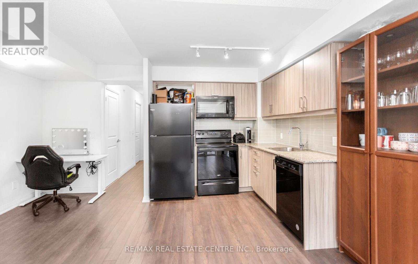 1709 - 30 Meadowglen Place, Toronto (Woburn), Ontario  M1G 0A5 - Photo 20 - E12640272