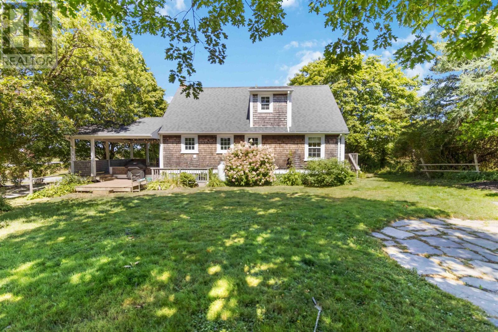 385 Green Street, Lunenburg, Nova Scotia B0J 2C0 - Photo 43 - 202520096