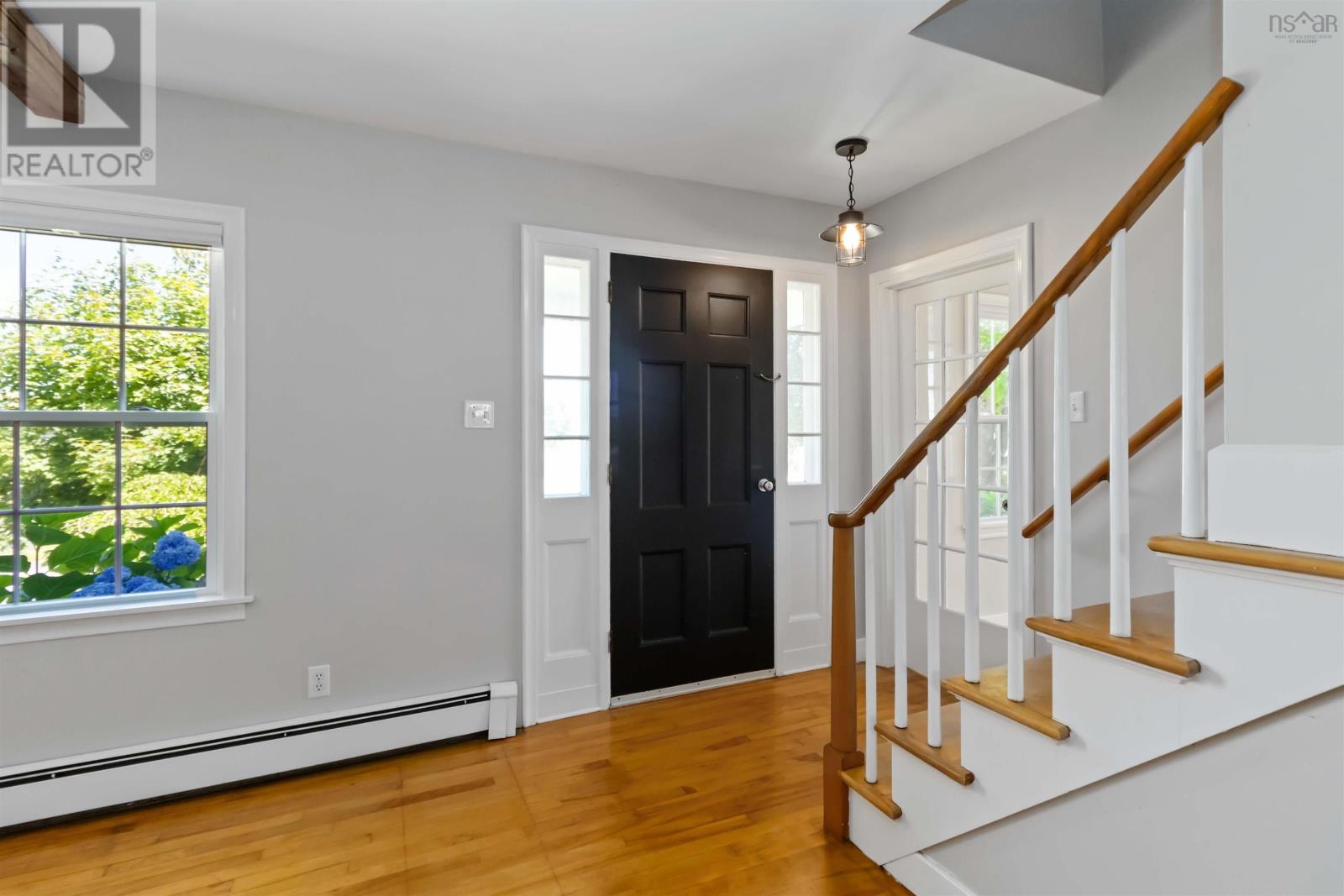 385 Green Street, Lunenburg, Nova Scotia B0J 2C0 - Photo 7 - 202520096