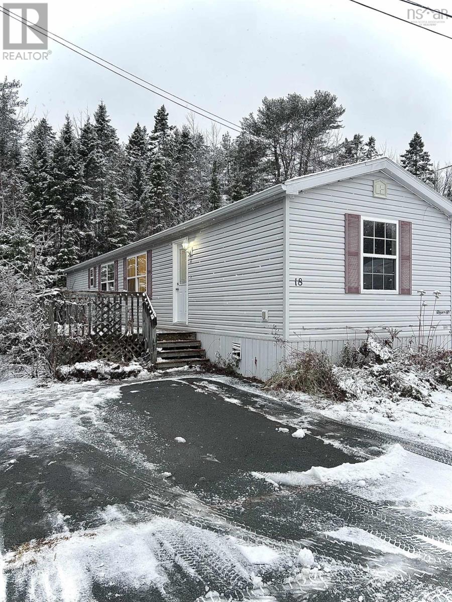 18 Lois Lane, Simms Settlement, Nova Scotia
