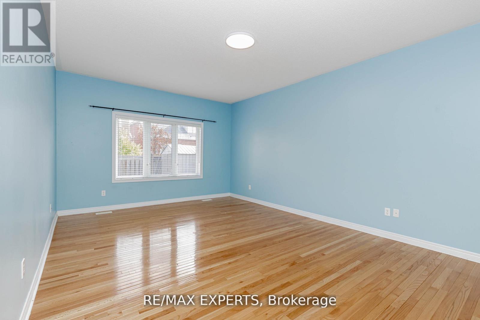 150 Saint Nicholas Crescent, Vaughan, Ontario  L4H 3E6 - Photo 23 - N12640284