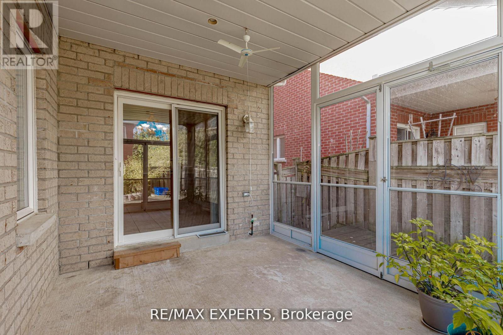 150 Saint Nicholas Crescent, Vaughan, Ontario  L4H 3E6 - Photo 38 - N12640284