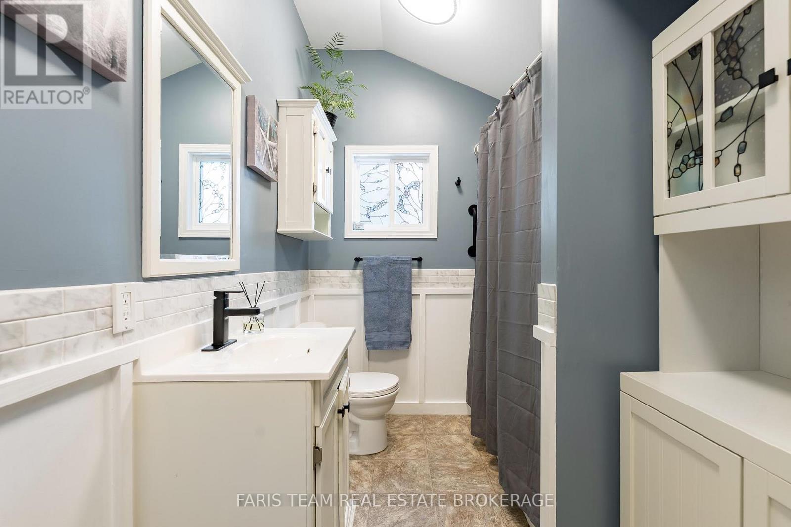 109 Ellen Street, Tay (Victoria Harbour), Ontario  L0K 2A0 - Photo 14 - S12640278