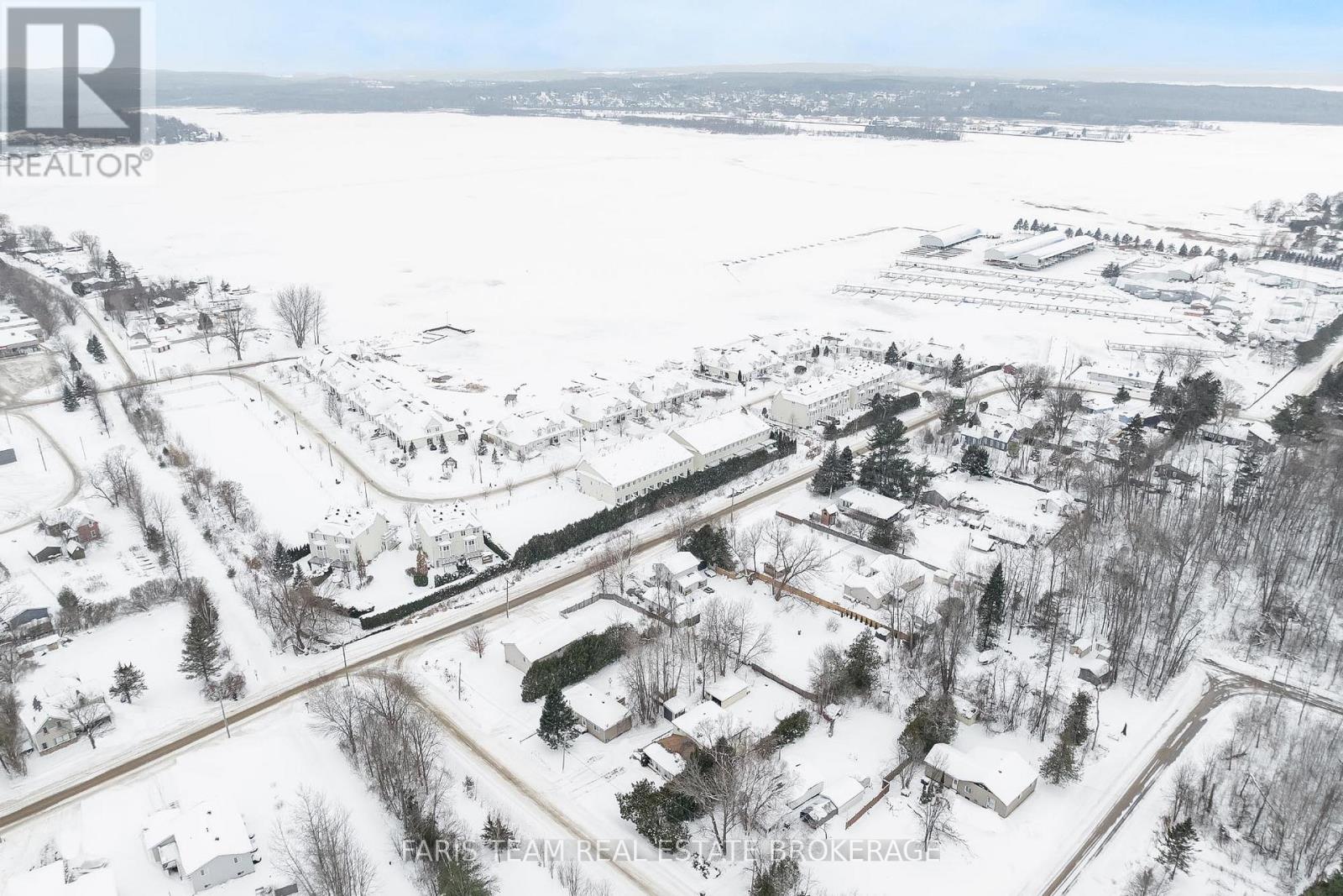 109 Ellen Street, Tay (Victoria Harbour), Ontario  L0K 2A0 - Photo 27 - S12640278