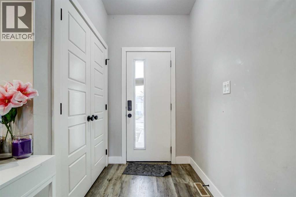 624 19 Street N, Lethbridge, Alberta  T1H 3K9 - Photo 5 - A2275469