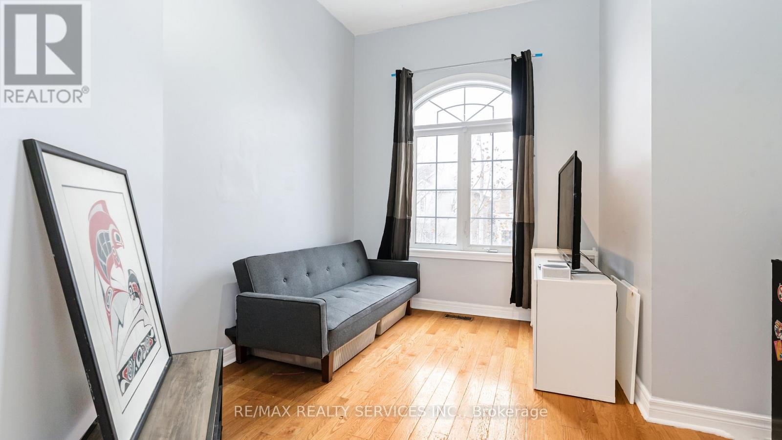 28 Atira Avenue, Brampton, Ontario  L7A 3V1 - Photo 9 - W12614988