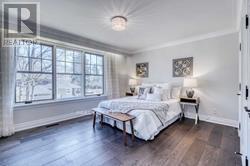 271 Lawson Street, Oakville (Oo Old Oakville), Ontario  L6J 5R7 - Photo 12 - W12640280