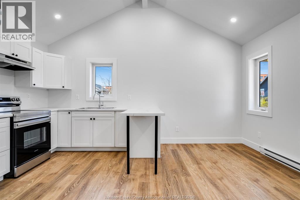 21 Pearl Street West Unit# 4, Kingsville, Ontario N9Y 1V3 - Photo 3 - 25031814