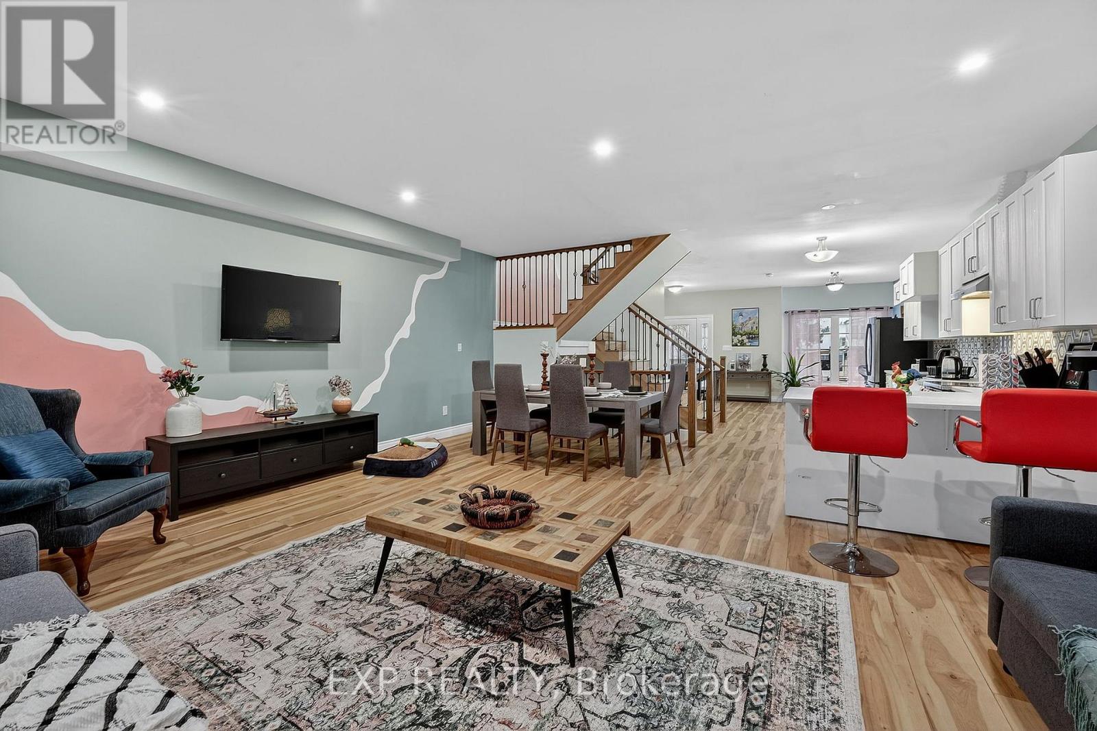 664 King & 24 Charles Street, Port Colborne, Ontario  L3K 4H8 - Photo 10 - X12640260