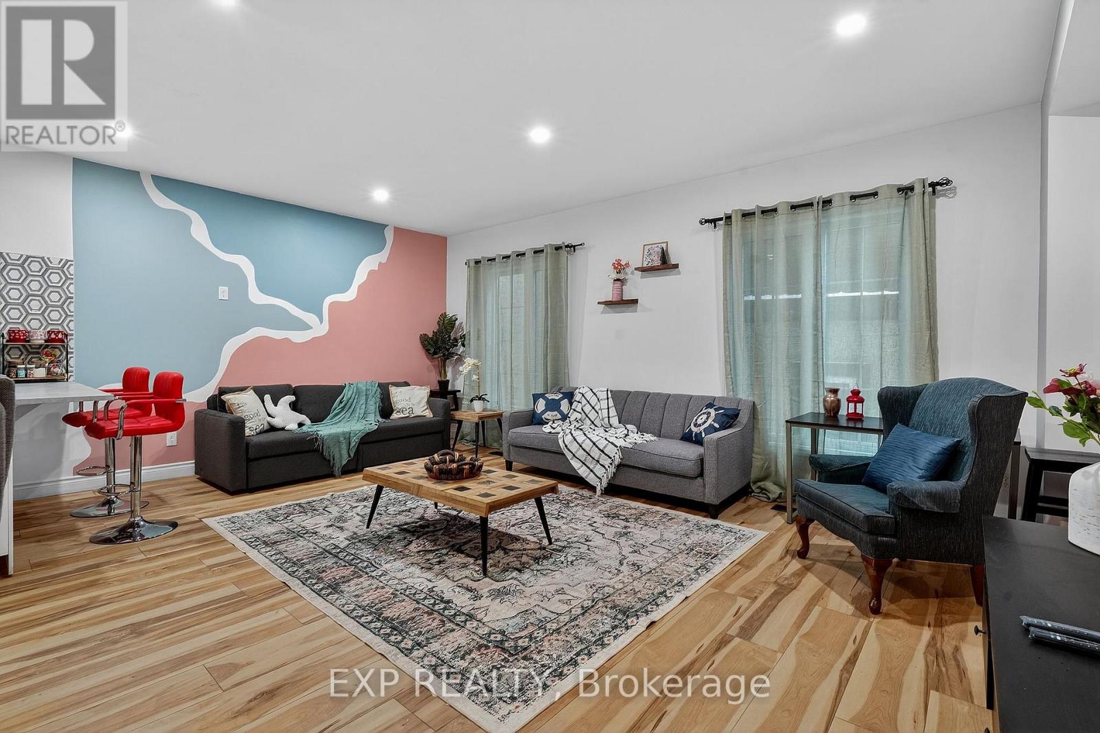 664 King & 24 Charles Street, Port Colborne, Ontario  L3K 4H8 - Photo 9 - X12640260