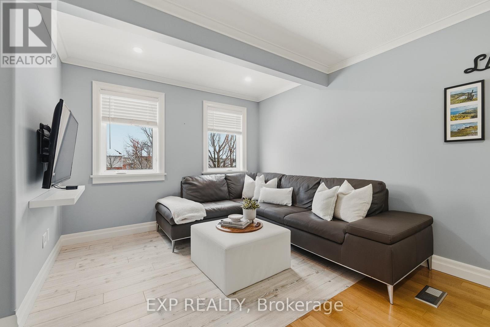 172 Porchlight Drive, Woolwich, Ontario  N3B 0A3 - Photo 15 - X12640266