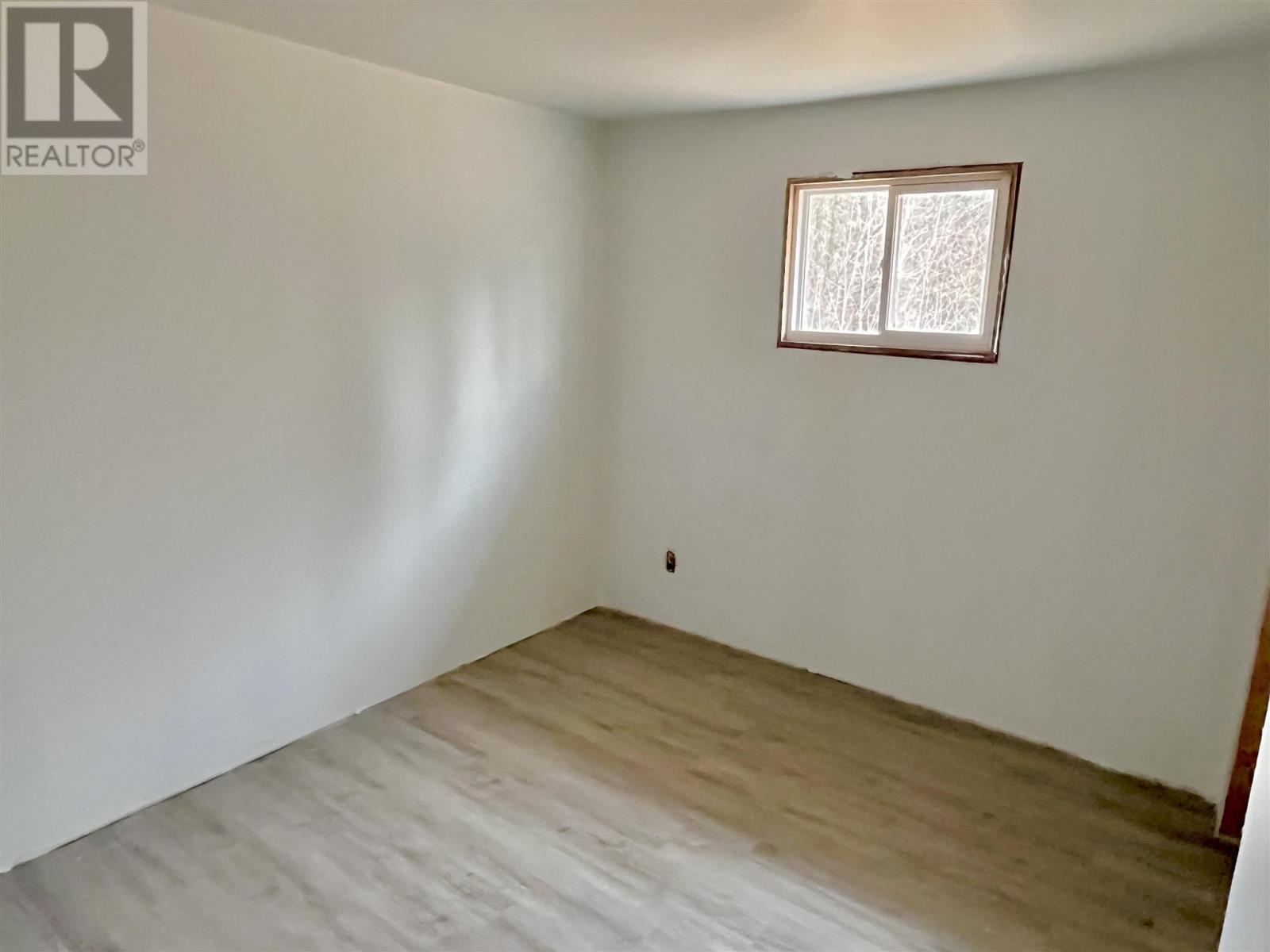 11 Superior St, Batchawana, Ontario P0S 1A0 - Photo 11 - SM253328