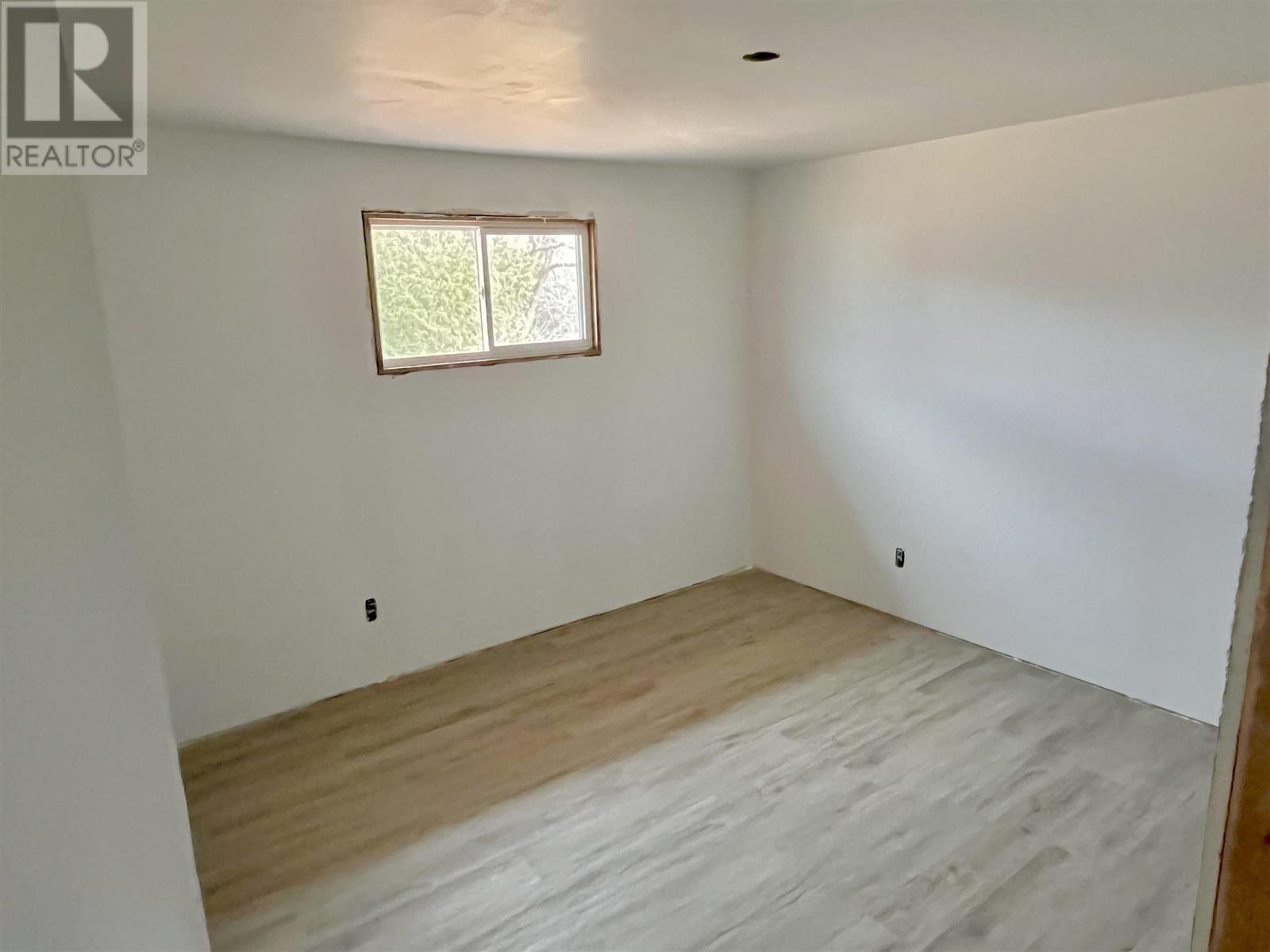 11 Superior St, Batchawana, Ontario P0S 1A0 - Photo 12 - SM253328