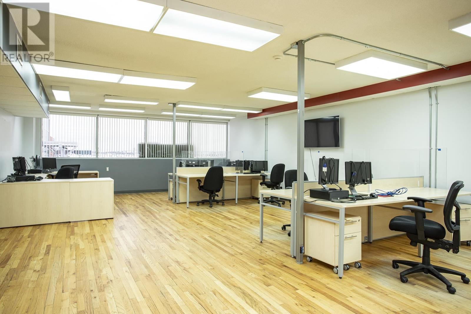 258 Queen St E # 2nd Floor, Sault Ste. Marie, Ontario  P6A 1Y7 - Photo 8 - SM253501