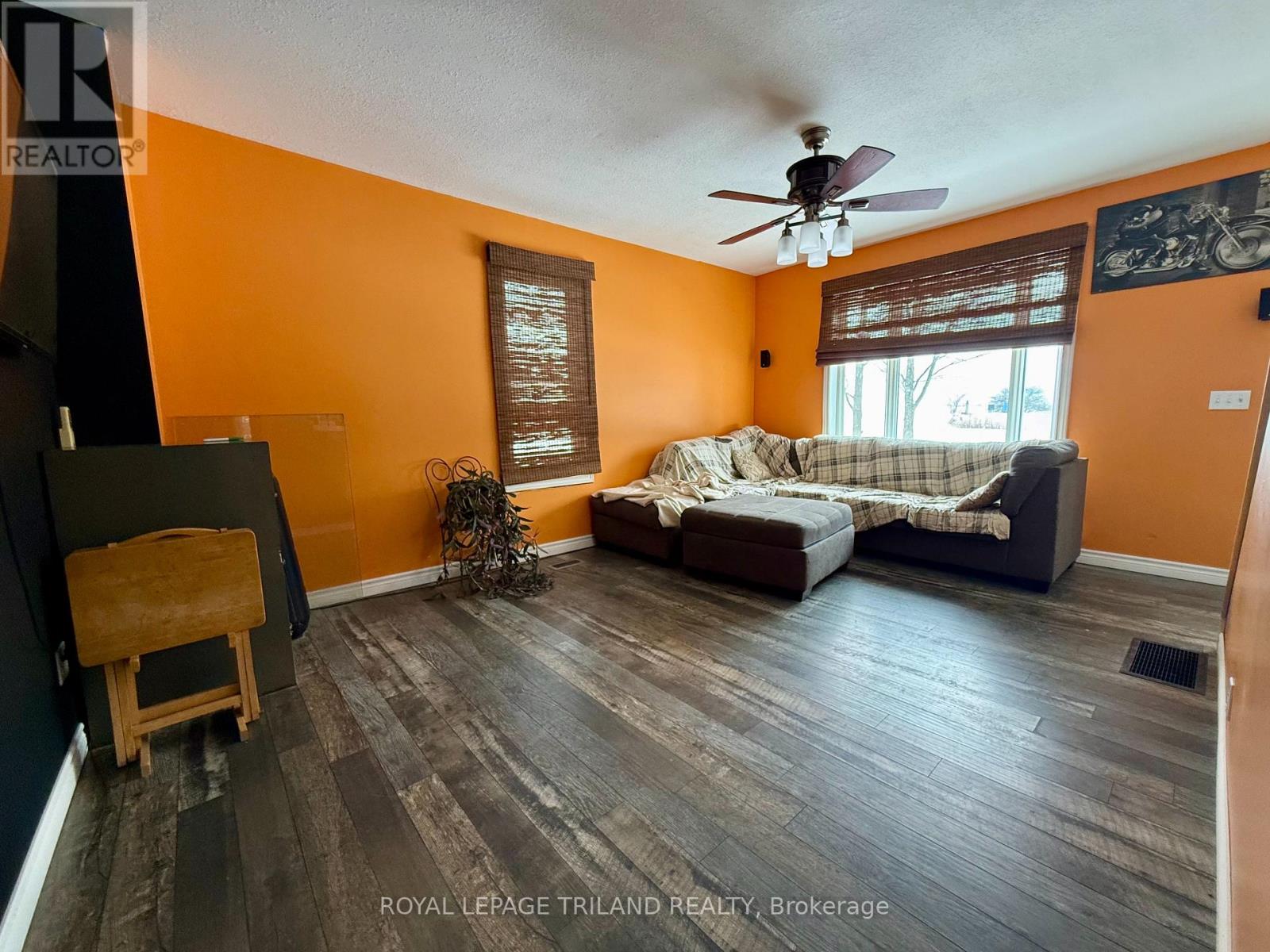 29800 Centre Road, Adelaide Metcalfe, Ontario  N7G 3H7 - Photo 15 - X12640326