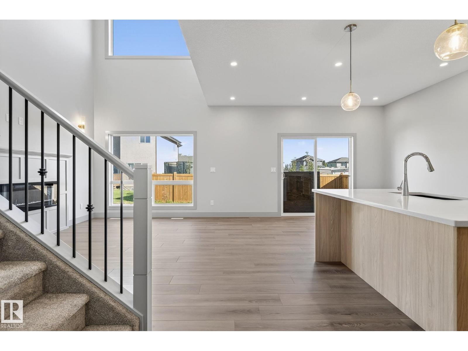 5250 47 Av, Calmar, Alberta  T0C 0V0 - Photo 6 - E4468347