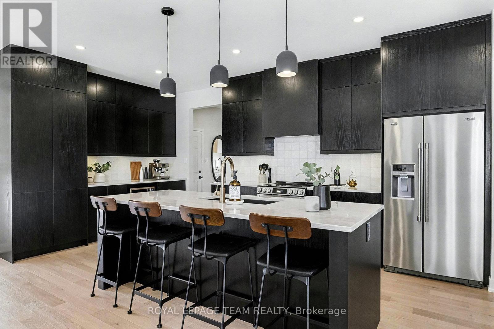 1685 Trizisky Street, North Dundas, Ontario  K0E 1S0 - Photo 12 - X12640308