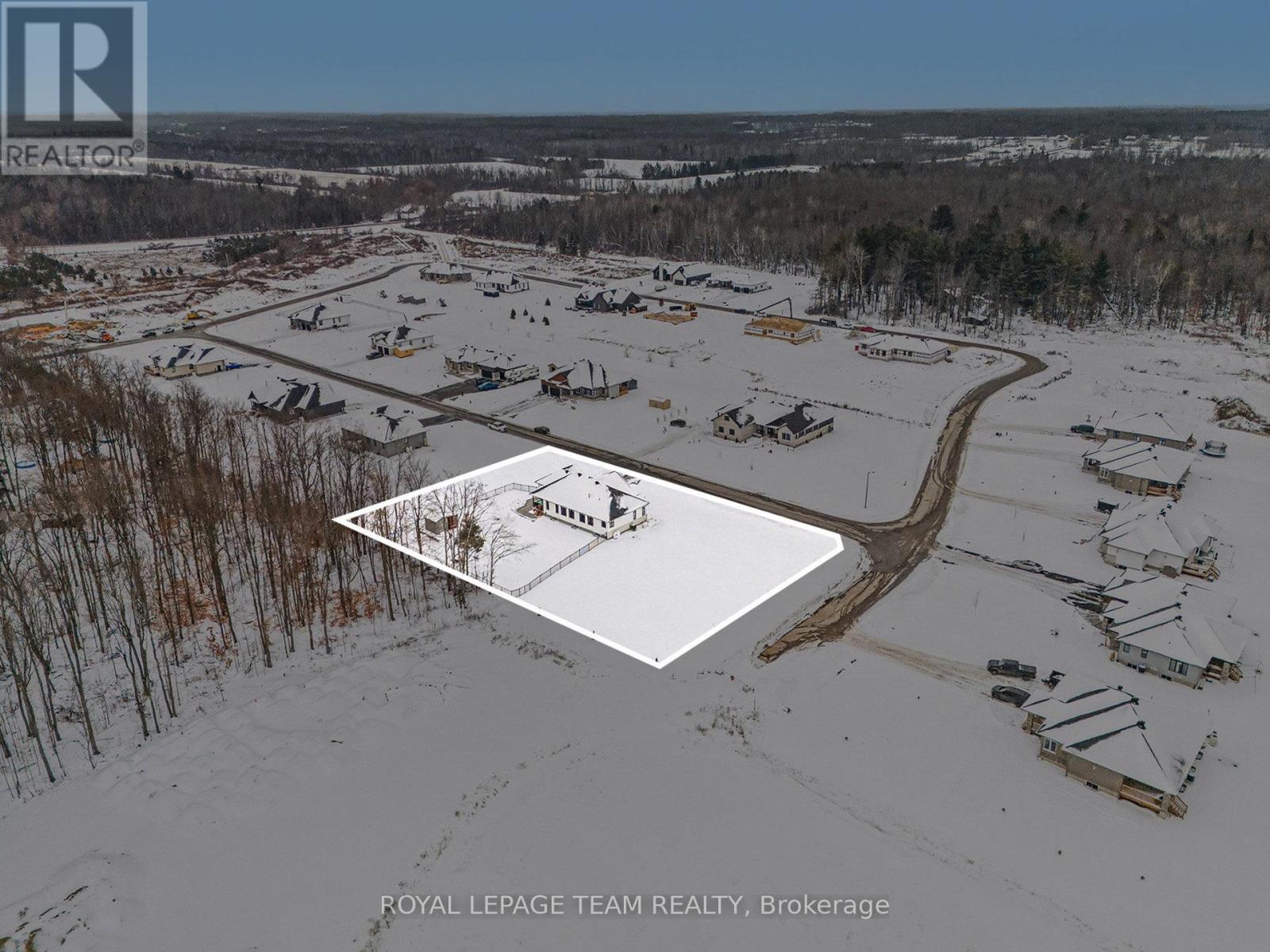 1685 Trizisky Street, North Dundas, Ontario  K0E 1S0 - Photo 37 - X12640308