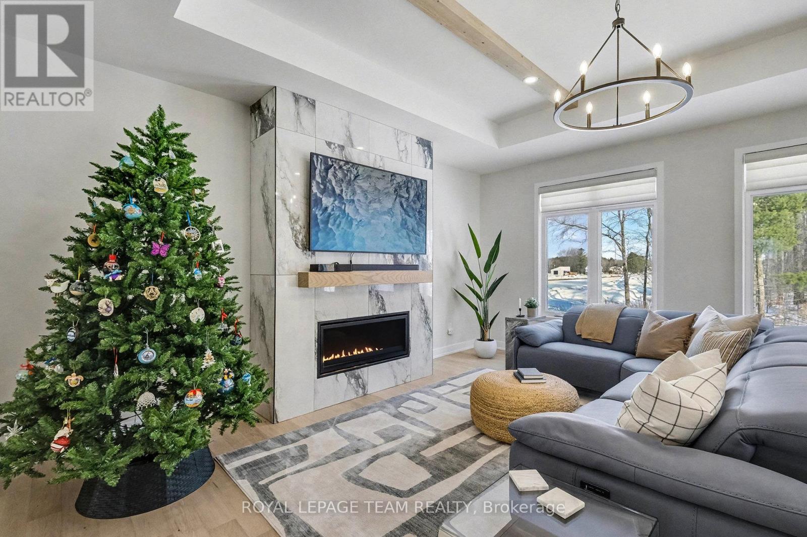 1685 Trizisky Street, North Dundas, Ontario  K0E 1S0 - Photo 7 - X12640308