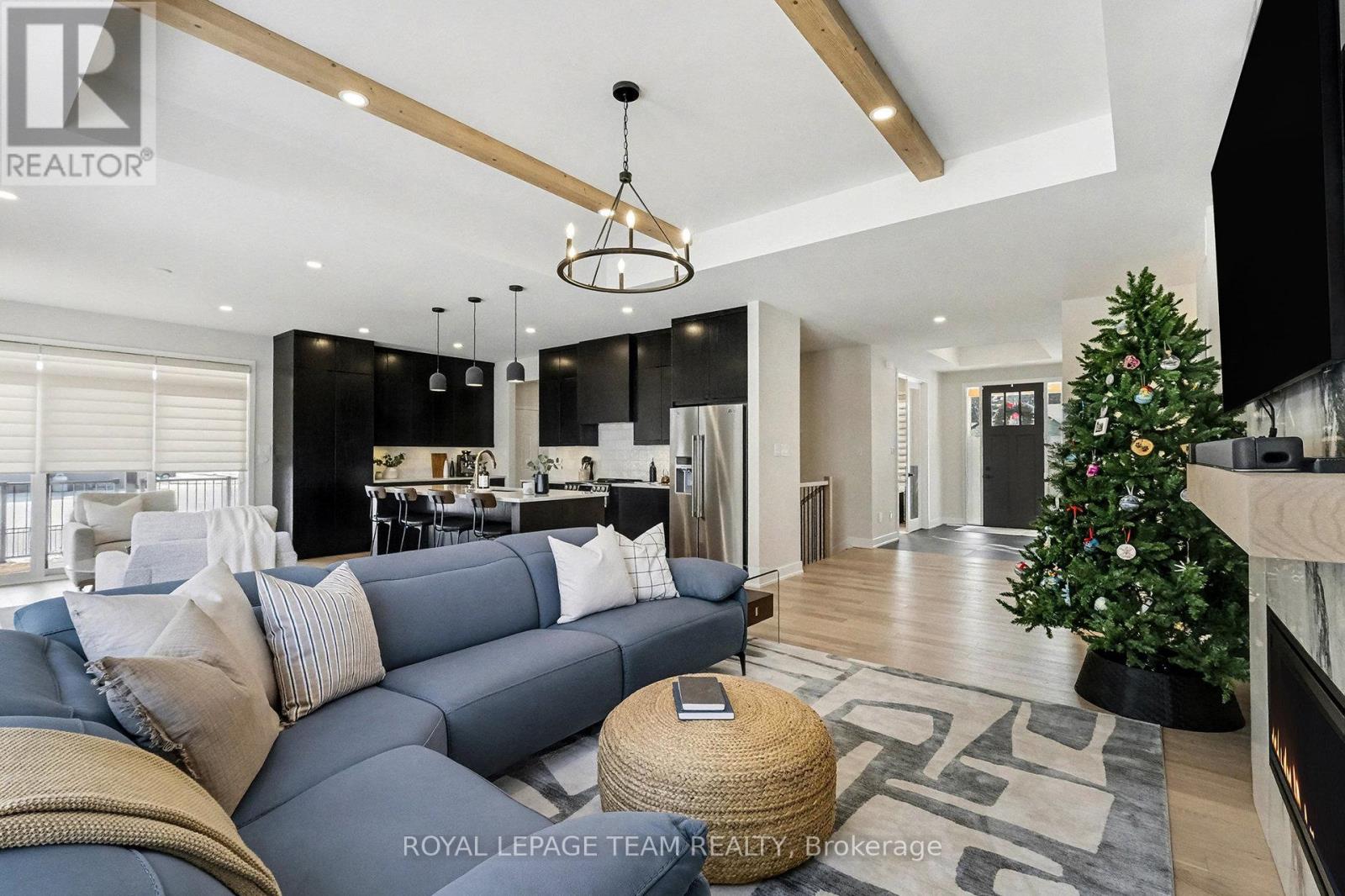 1685 Trizisky Street, North Dundas, Ontario  K0E 1S0 - Photo 9 - X12640308