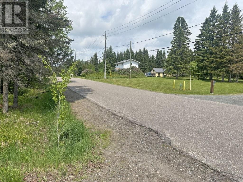2999 Alice Ave, Thunder Bay, Ontario  P7G 1X4 - Photo 33 - TB253674